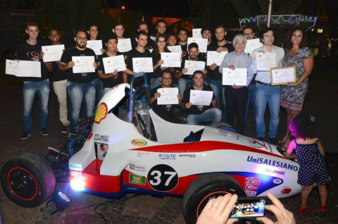 Presença de carro de corrida do UniSALESIANO é sucesso em dois grandes  eventos de Araçatuba - UniSALESIANO Araçatuba/SP