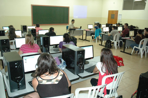 Aulas no Laboratório de Informática VESPERTINO: julho 2016