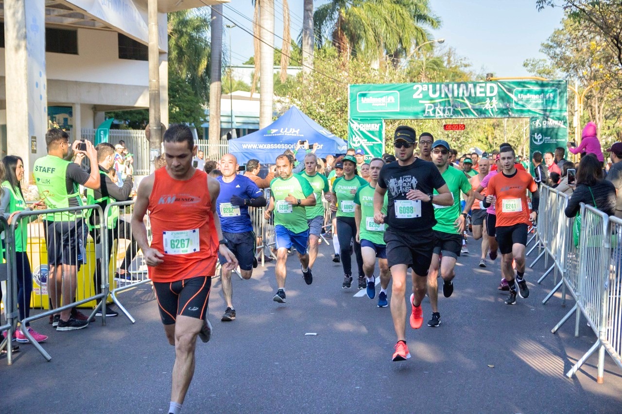 Presença de carro de corrida do UniSALESIANO é sucesso em dois grandes  eventos de Araçatuba - UniSALESIANO Araçatuba/SP